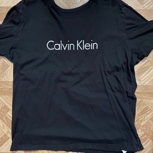 Black Calvin Klein T-shirt